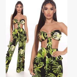 NWT Crop top bandeau pant set